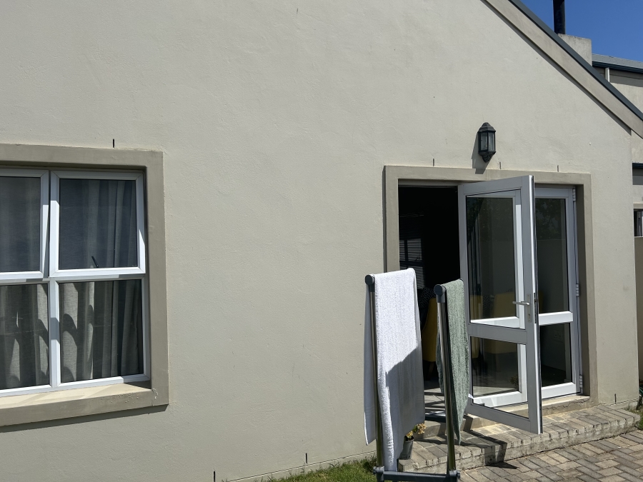 2 Bedroom Property for Sale in Groenvlei Western Cape